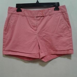 Vineyard Vines shorts